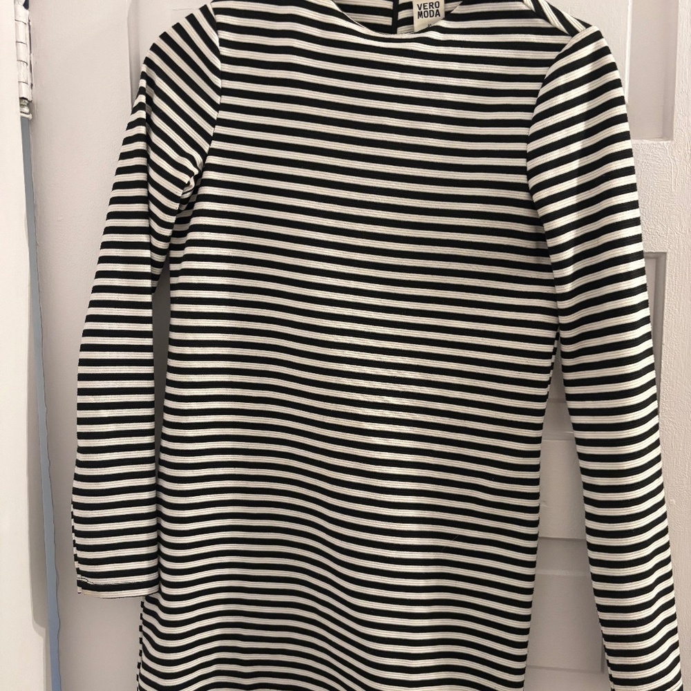 Vero Moda Sweater Dress size small